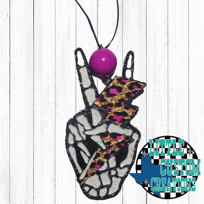 Skelly Hand